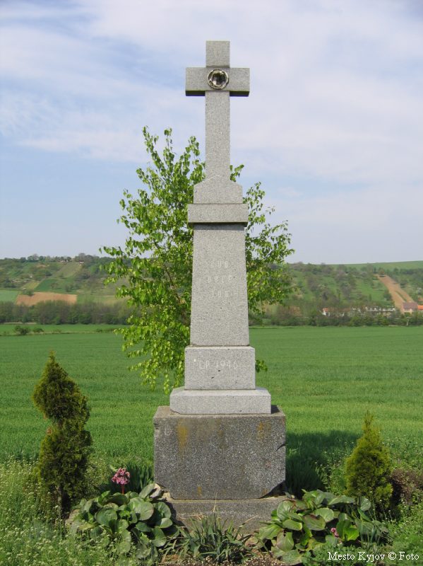 K Hunv, Bohuslavice