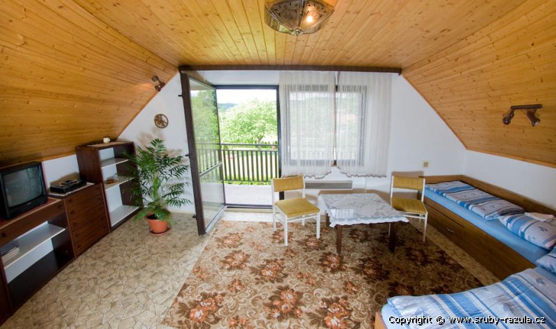 CHATA A APARTMÁNY PROSTŘEDNÍ BEČVA